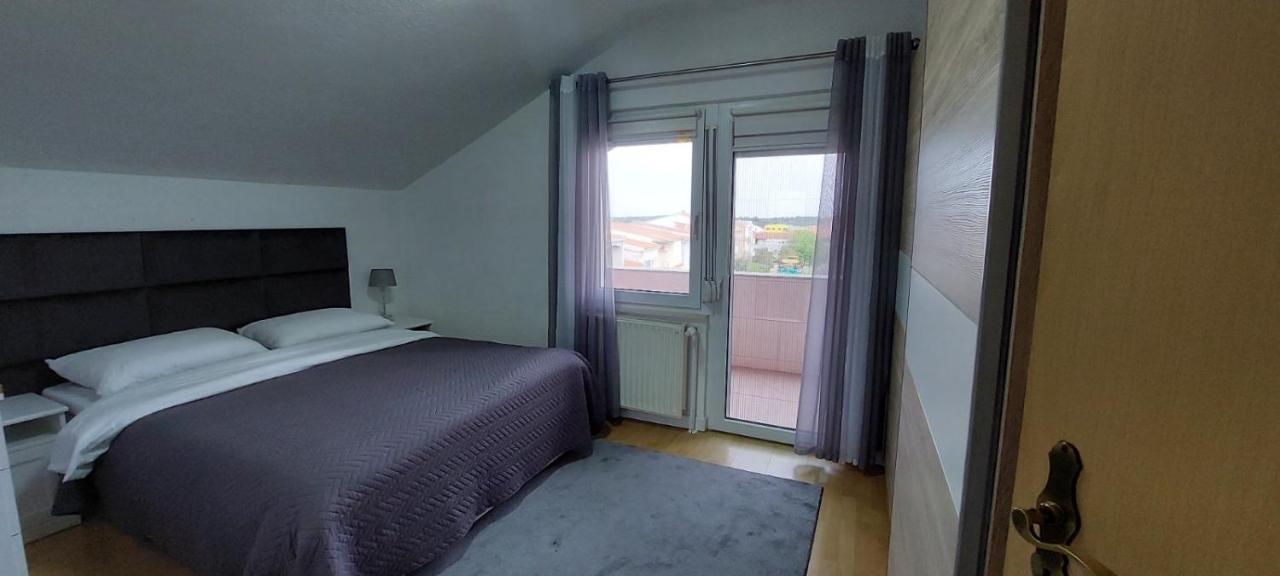 Apartman Laura Zadar Exterior photo