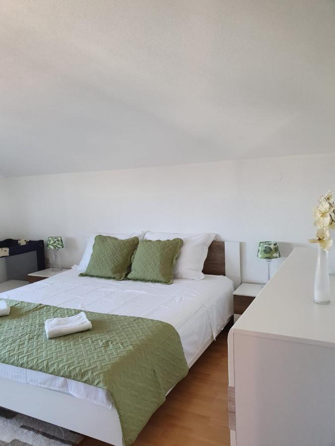 Apartman Laura Zadar Exterior photo